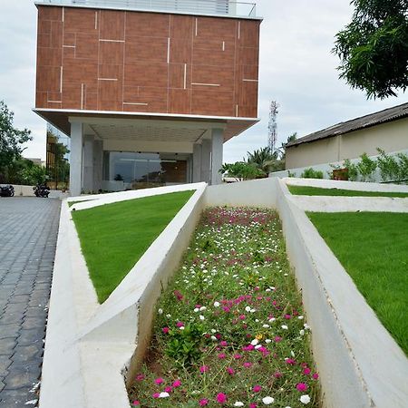 Hotel Sree Annamalaiyar Park Tirunelveli Bagian luar foto