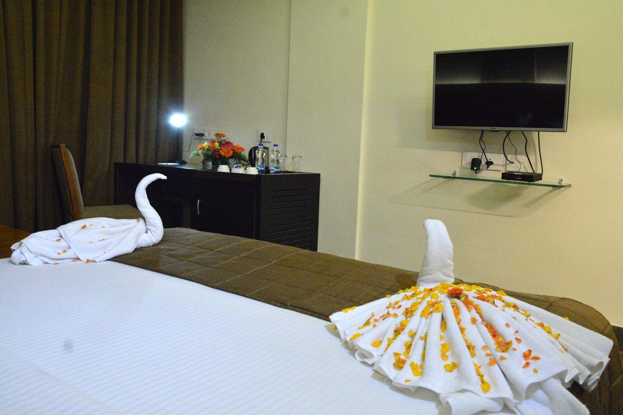 Hotel Sree Annamalaiyar Park Tirunelveli Bagian luar foto
