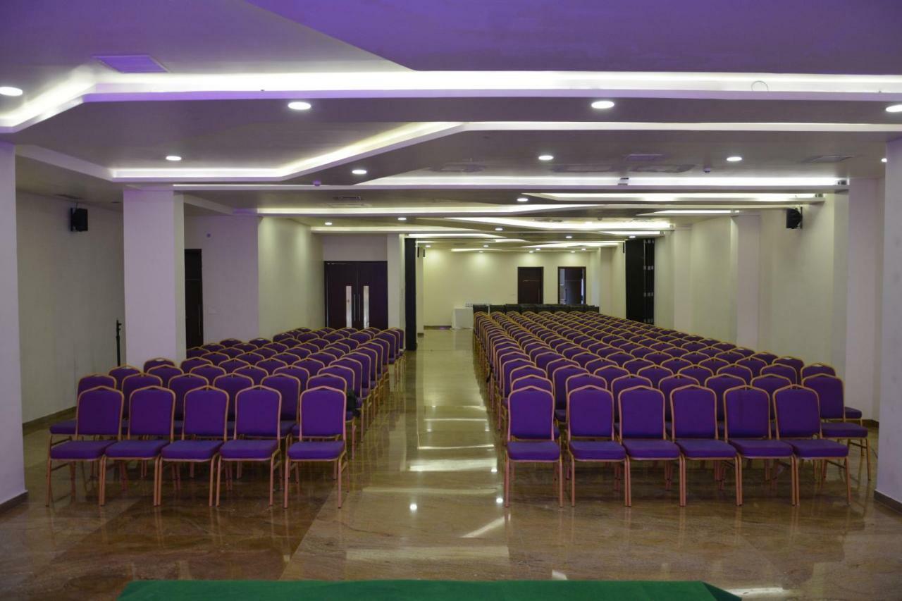 Hotel Sree Annamalaiyar Park Tirunelveli Bagian luar foto